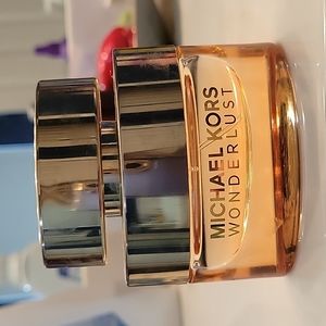 Michael Kors Wonderlust 1fl oz